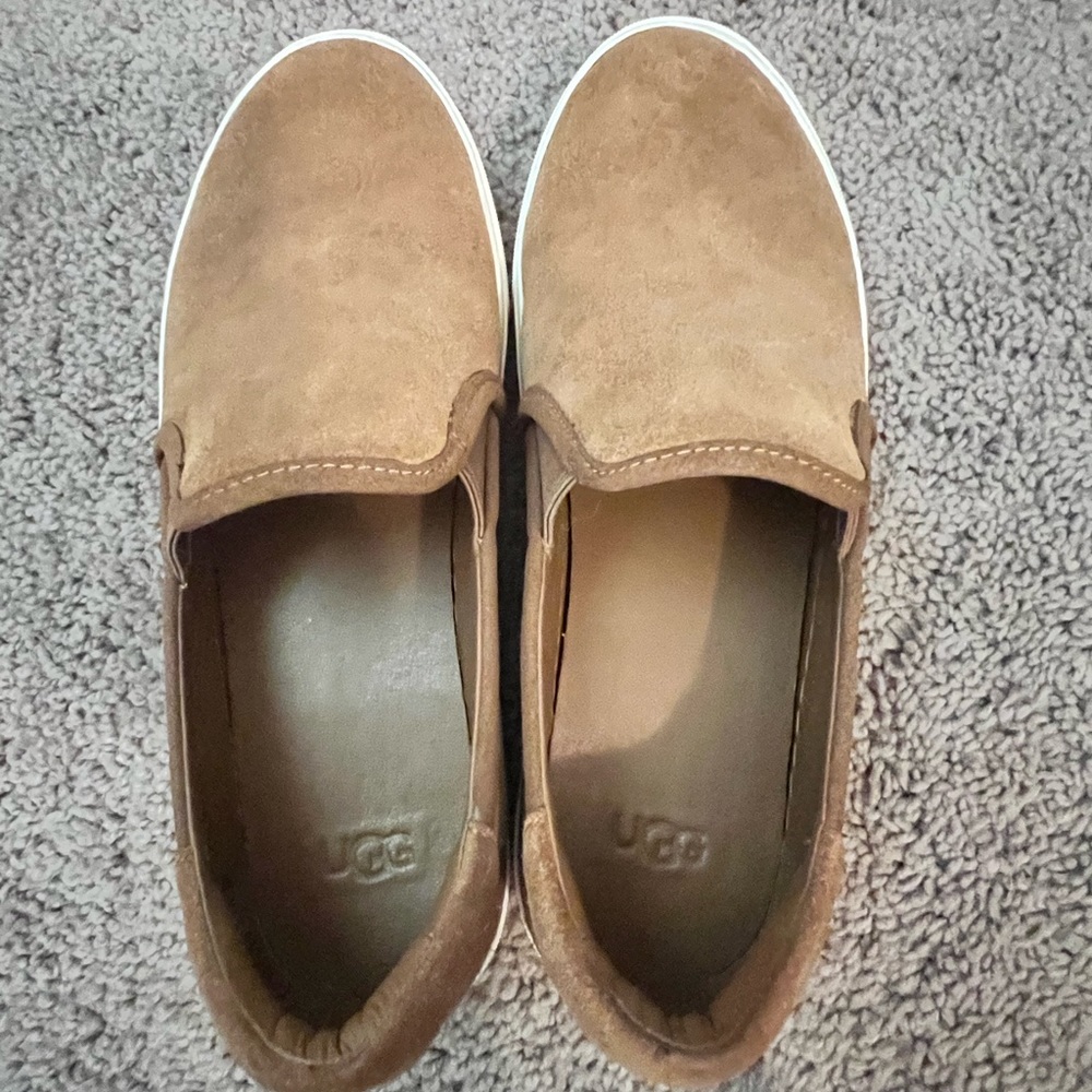 Ugg slip on shoes